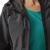 Regatta TRA740 Women's Ada Grey/Black Stretch Softshell Jacket (2L)